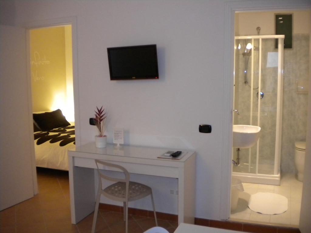 Bed And Breakfast Charming House Barletta Zimmer foto